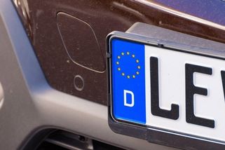 Kvíz: UK, MNE nebo A. Dokážete přiřadit zkratku státu na RZ ke správné zemi? Víc než 8 z 10 dá jen expert